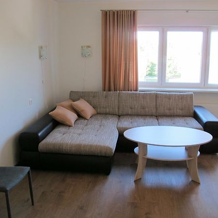 Orissaare Apartment מראה חיצוני תמונה
